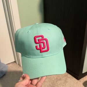 Padres New Era Aqua and Pink 9TWENTY Baseball Cap